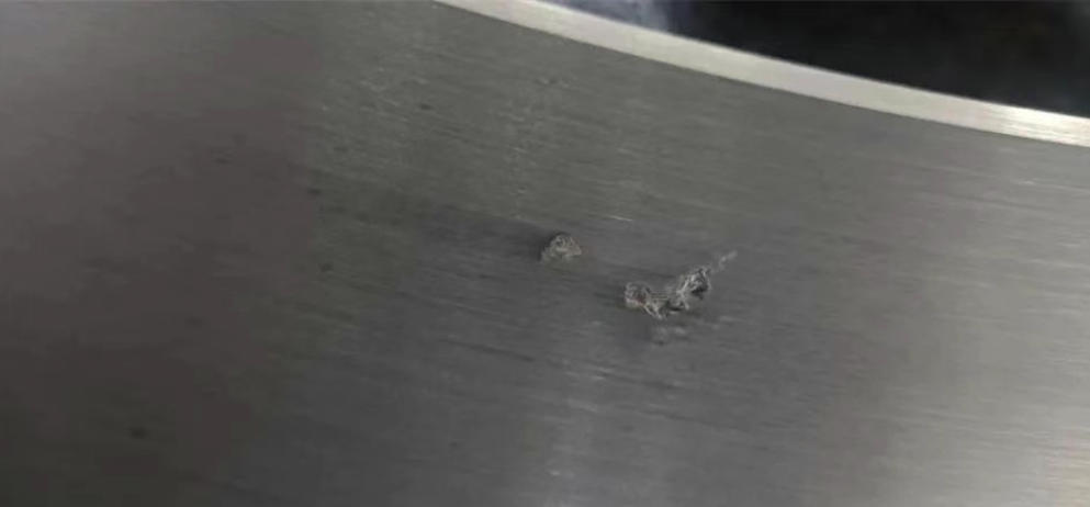 گرے کاسٹ آئرن میں تاکنا بارش کی خصوصیات اور روک تھام کے اقدامات